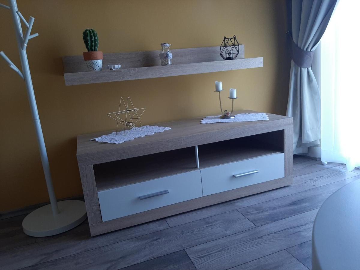 Rooms Neda 拉布 外观 照片